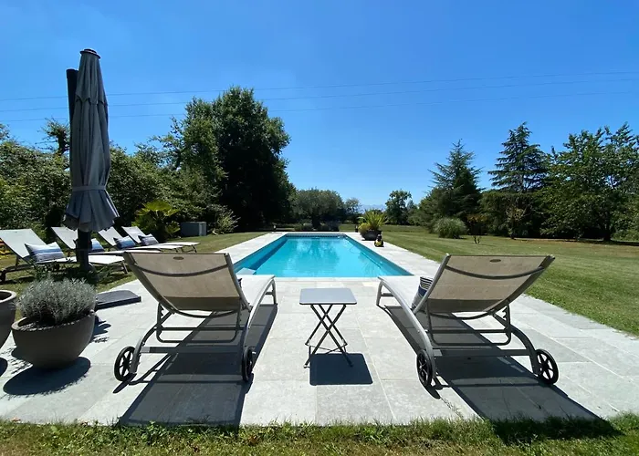 Aou Saintou Гостевой дом Morlaas