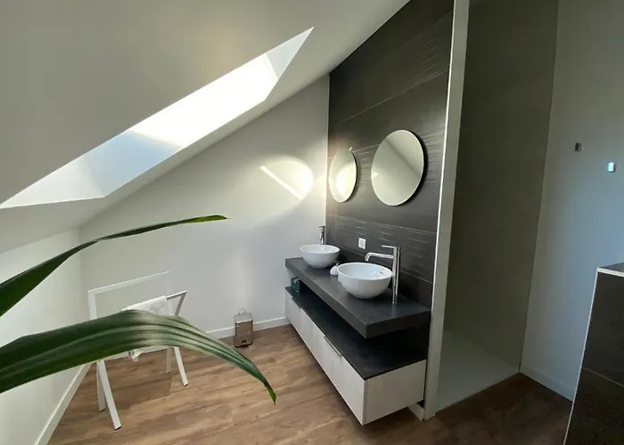 Aou Saintou Гостевой дом 4*